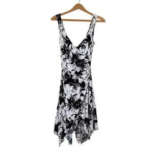 Janine London Paris New York Dress Size XSmall Asymmetrical Floral Wedding Guest